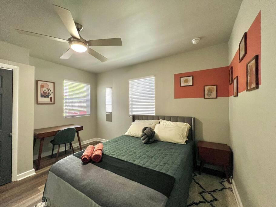 Modern Style Home Near Dt Indy & Major Attractions Индианаполис Экстерьер фото