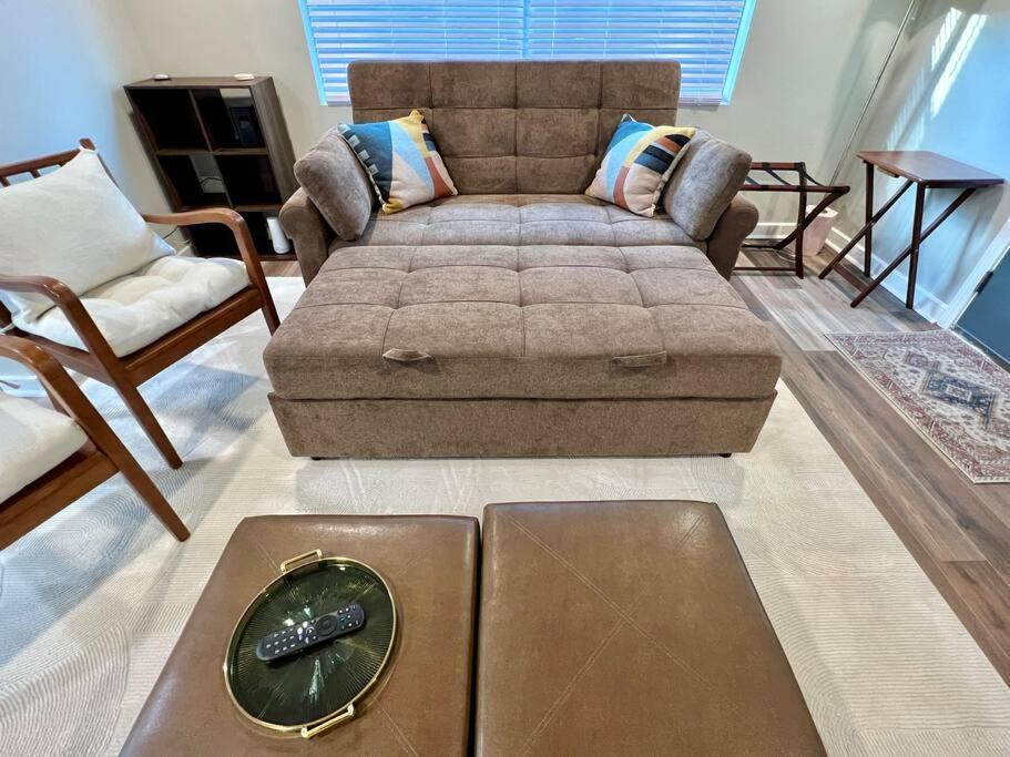 Modern Style Home Near Dt Indy & Major Attractions Индианаполис Экстерьер фото