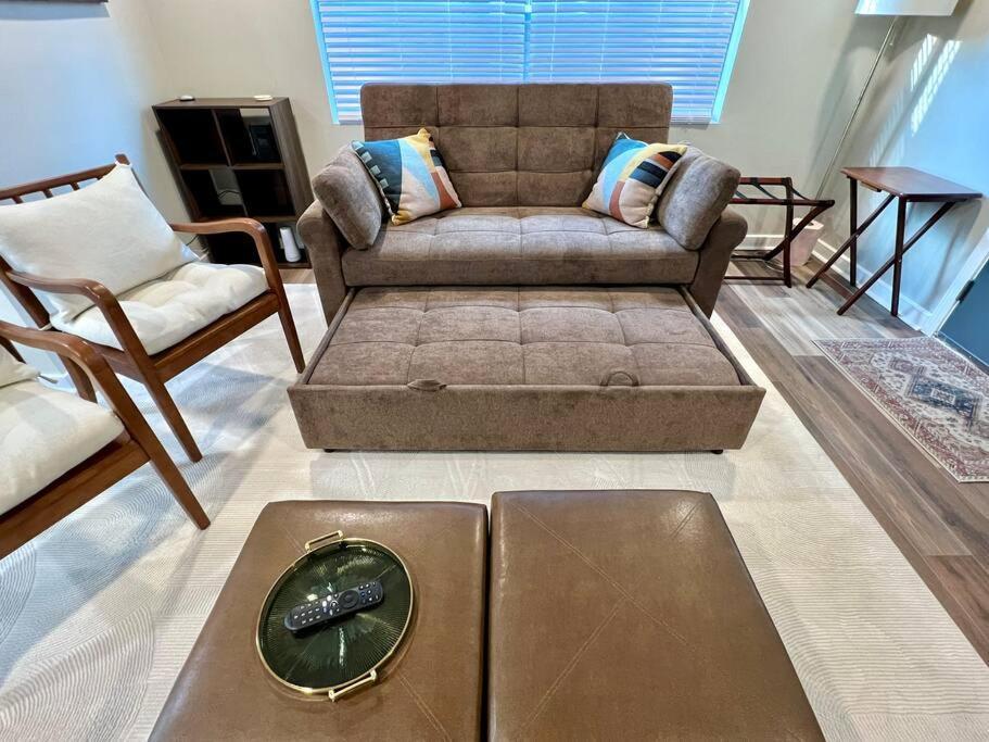 Modern Style Home Near Dt Indy & Major Attractions Индианаполис Экстерьер фото