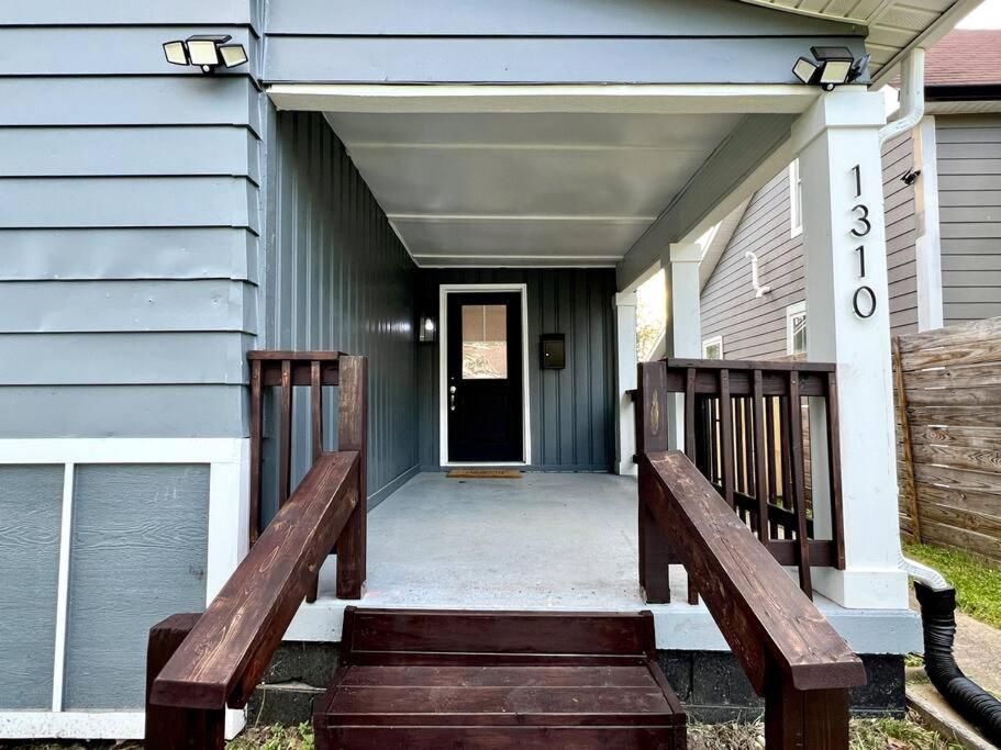 Modern Style Home Near Dt Indy & Major Attractions Индианаполис Экстерьер фото